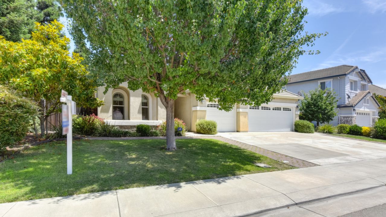 5535 Beardsley Lane, Stockton, CA, 95219 Scene 1