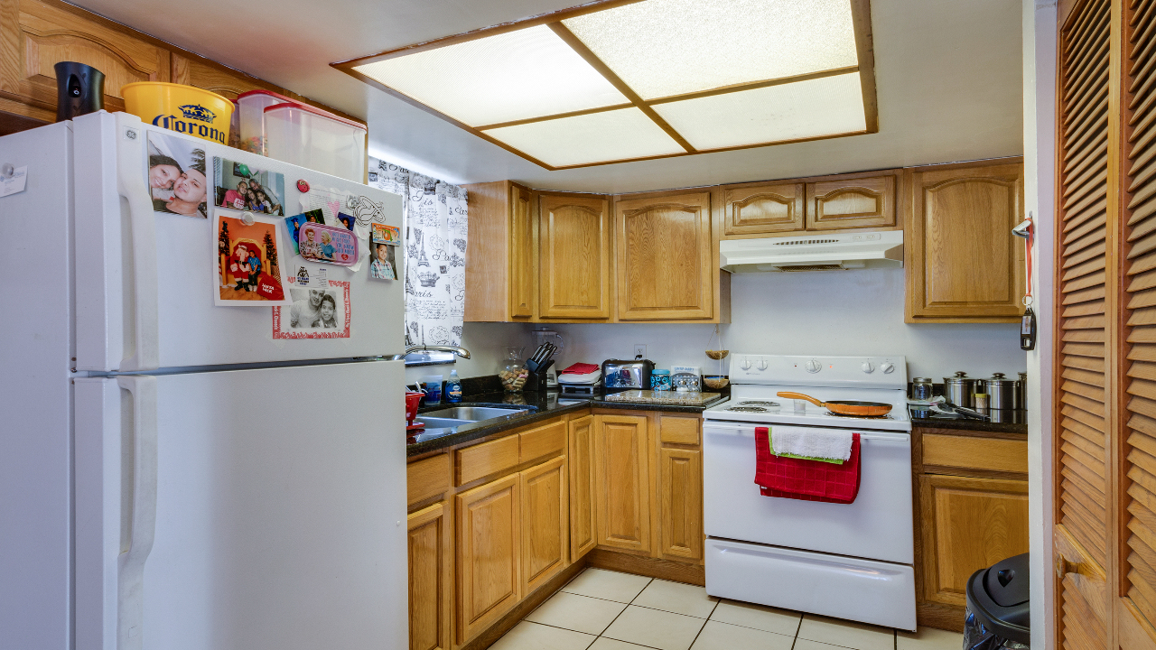 3644-SW-3rd-St-05