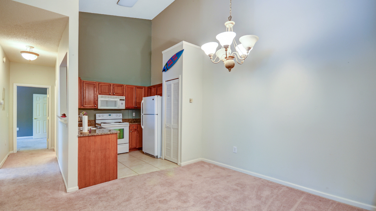 Dining Room / Kitchen
