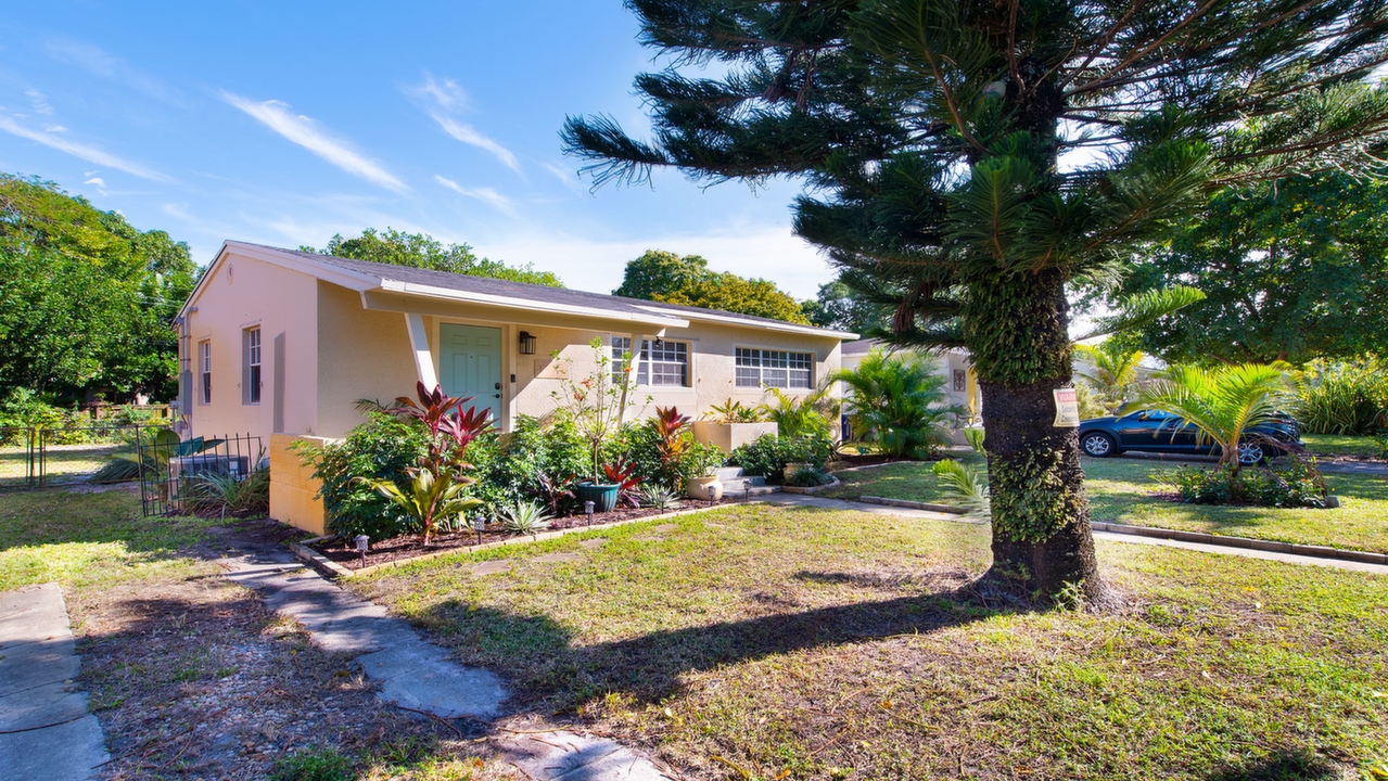 1726-NW-8th-Ave-04