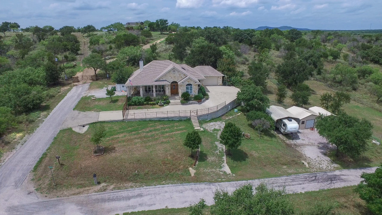 301 Dove Haven, Sunrise Beach, TX, 78643 Scene 1