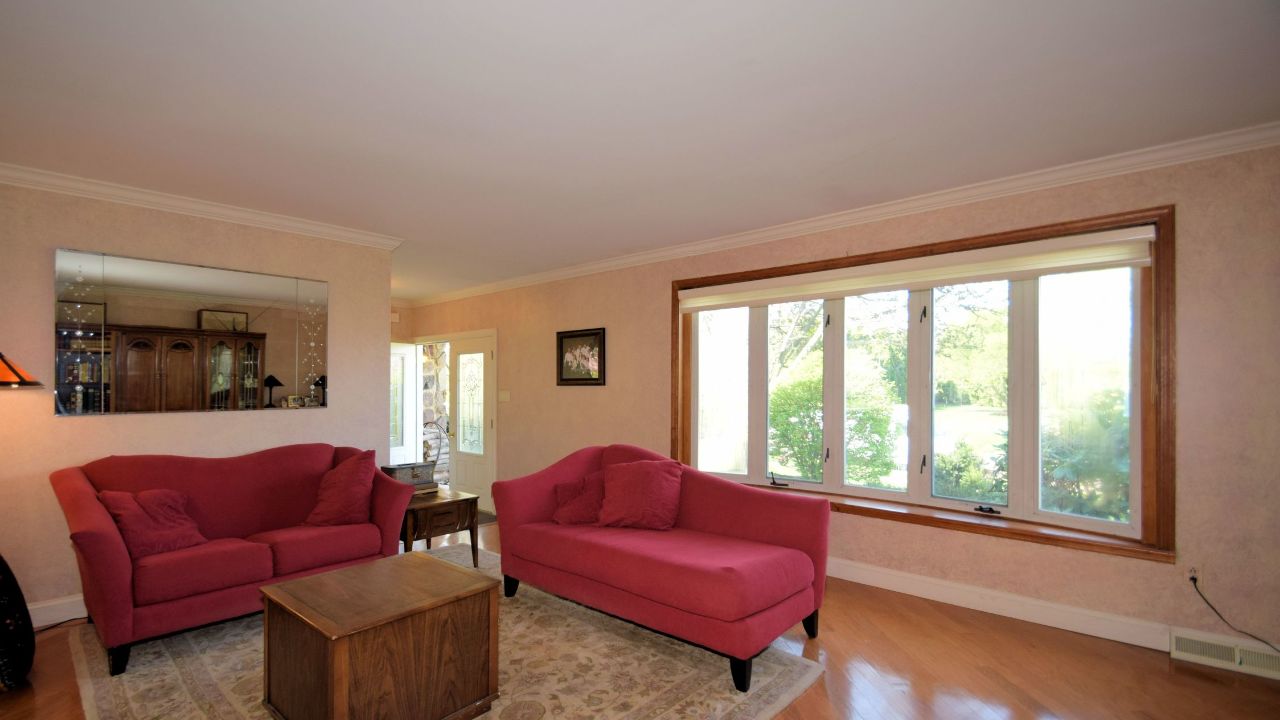 1050 S Houston Rd, Yardley, PA, 19067 Scene 2