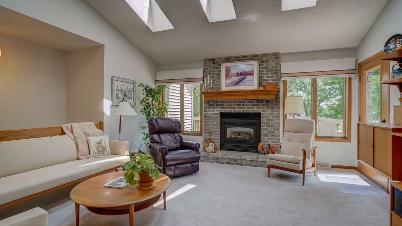 717 Parkway Dr Mount Horeb-27