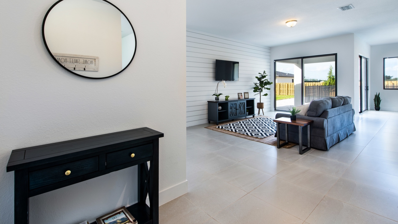 13215-SW-232nd-St-04