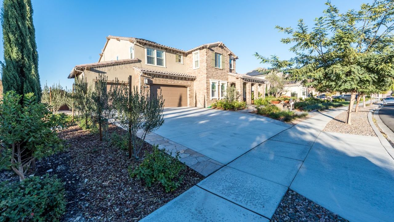 15764 Bacara Ct, San Diego, CA, 92131 Scene 1