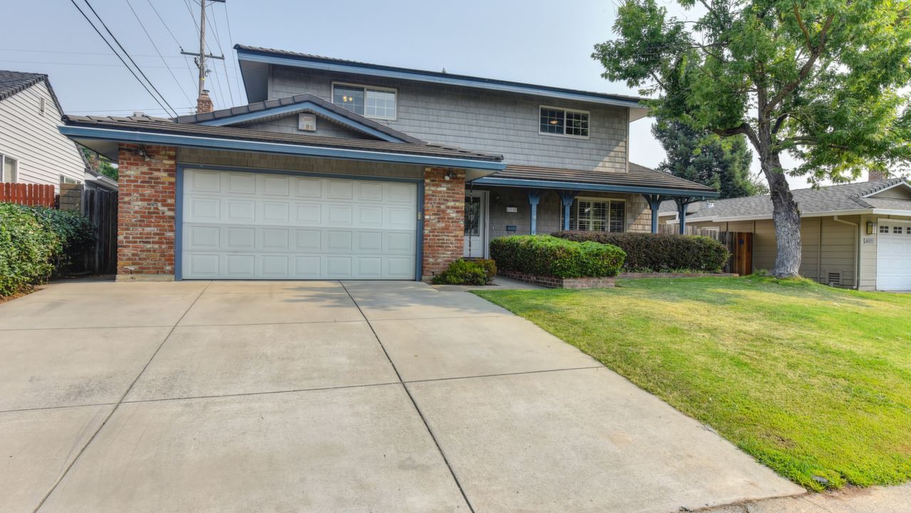 6425 Woodhills Way, Citrus Heights, CA, 95621 Scene 3