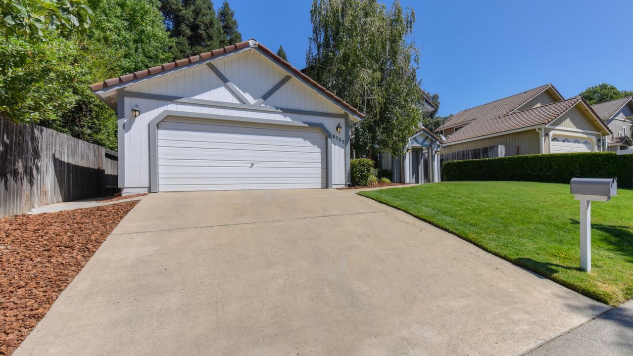 8505 Lonon Court, Orangevale, CA, 95662 Scene 1