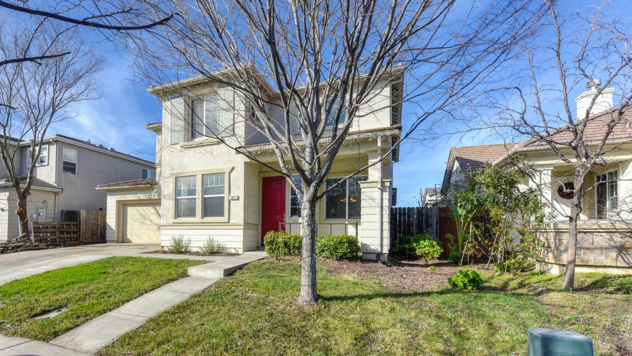 1821 E Gum Ave, Woodland, CA, 95776 Scene 2