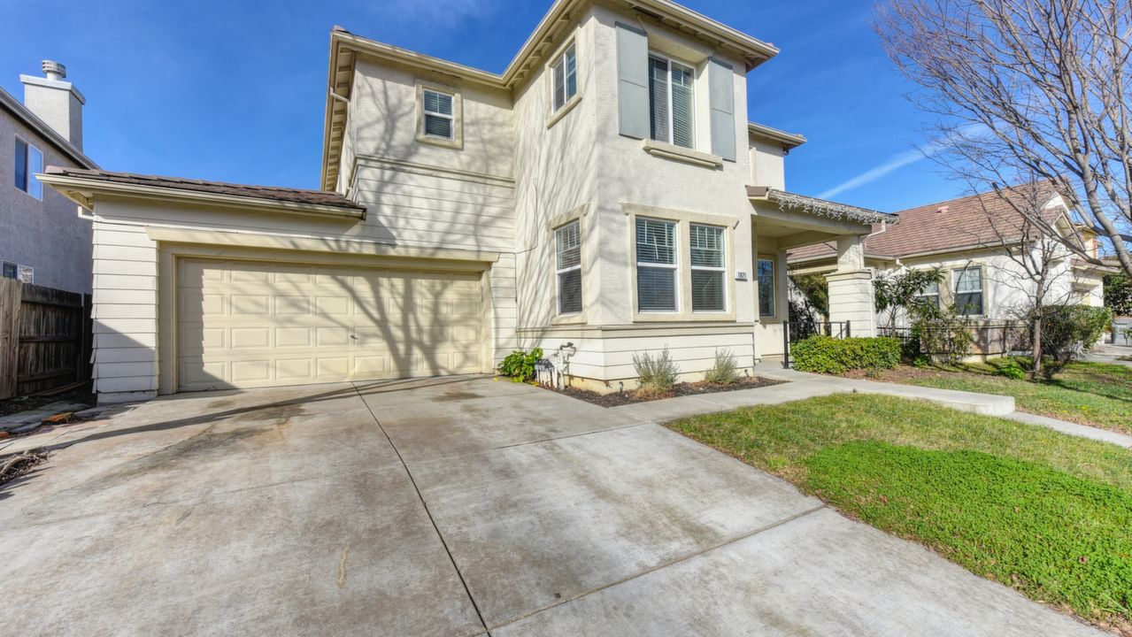 1821 E Gum Ave, Woodland, CA, 95776 Scene 4
