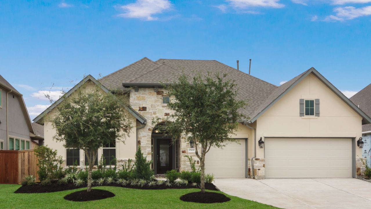 19414WhiteRockLanding_001