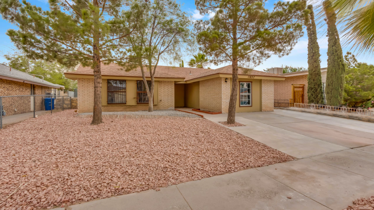11837 Lewis Lee Ct, El Paso, TX, 79936 Scene 3
