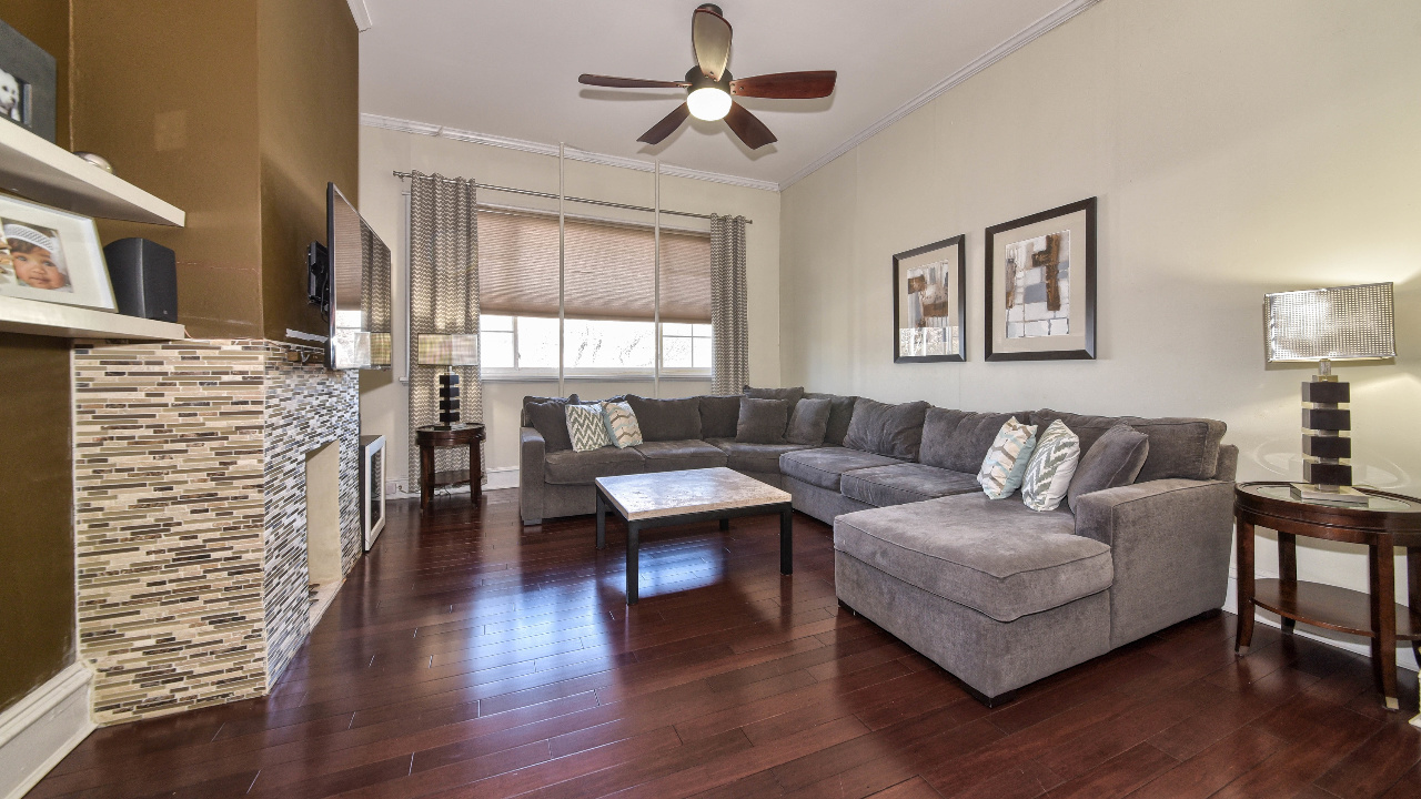 1st Floor Living Room