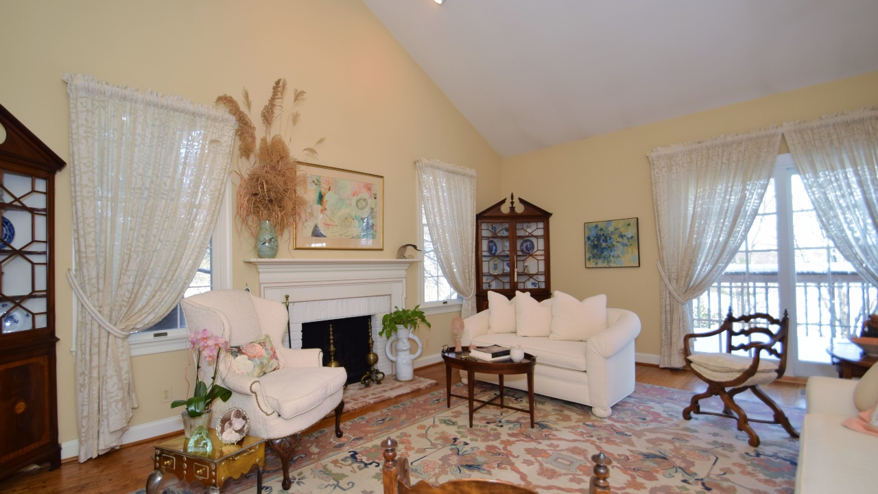 1768 Oak Hill Dr, Abington, PA, 19006 Scene 2