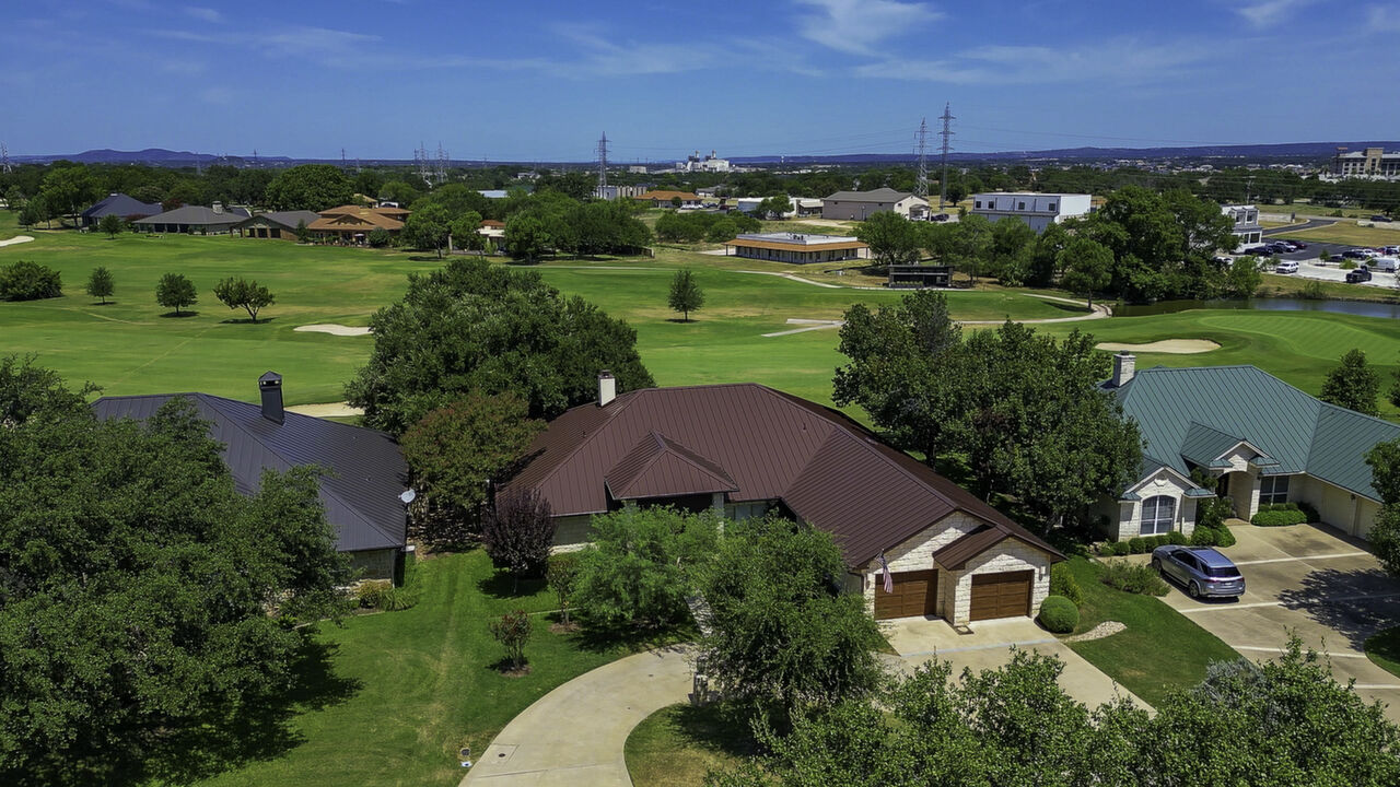 508 Hi Circle South, Horseshoe Bay, TX, 78657 Scene 2