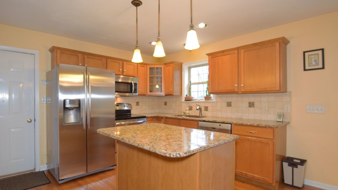 141 Turners Pond Dr, Lincoln University, PA, 19352 Scene 3