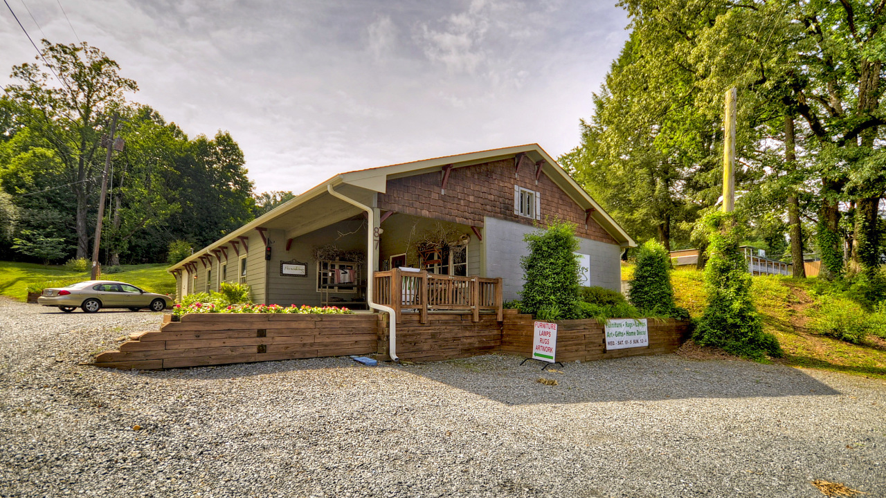 Fernishings retail store, Ellijay, GA, 30540 Scene 2