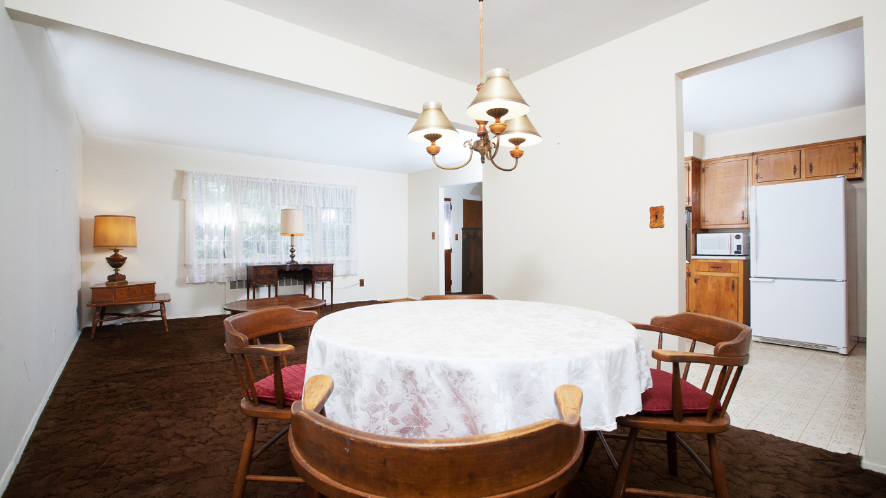 35 Richie Court N, Saint James, NY, 11780 Scene 3