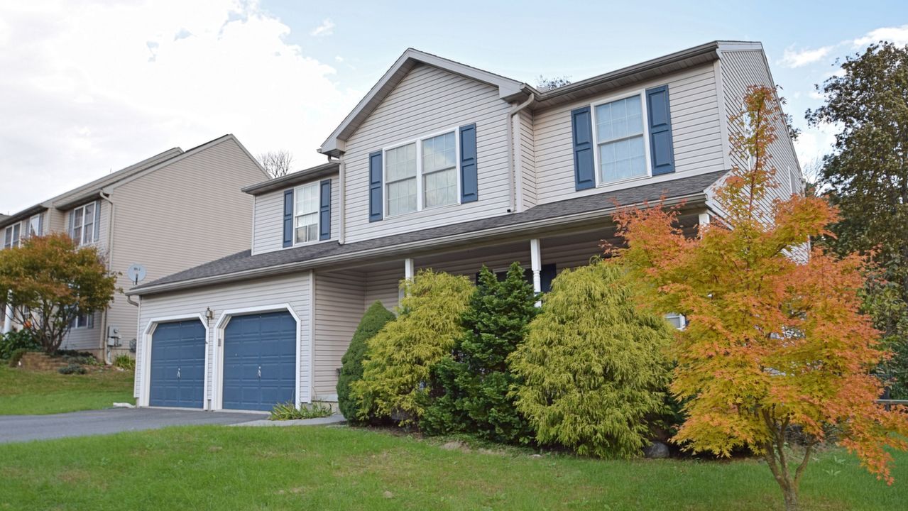 108 Clarion Dr, Douglassville, PA, 19518 Scene 1