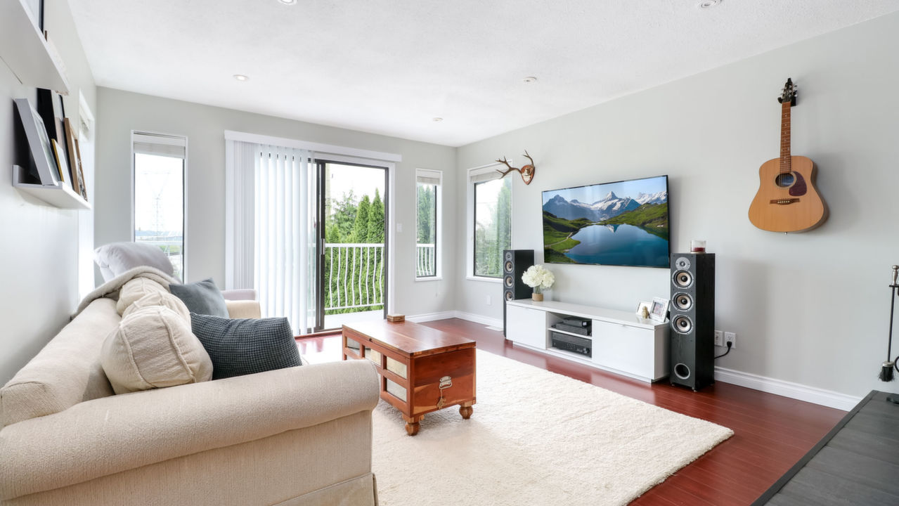 2349 CAPE HORN AVE, Coquitlam, BC, V3K 1J7 Scene 3