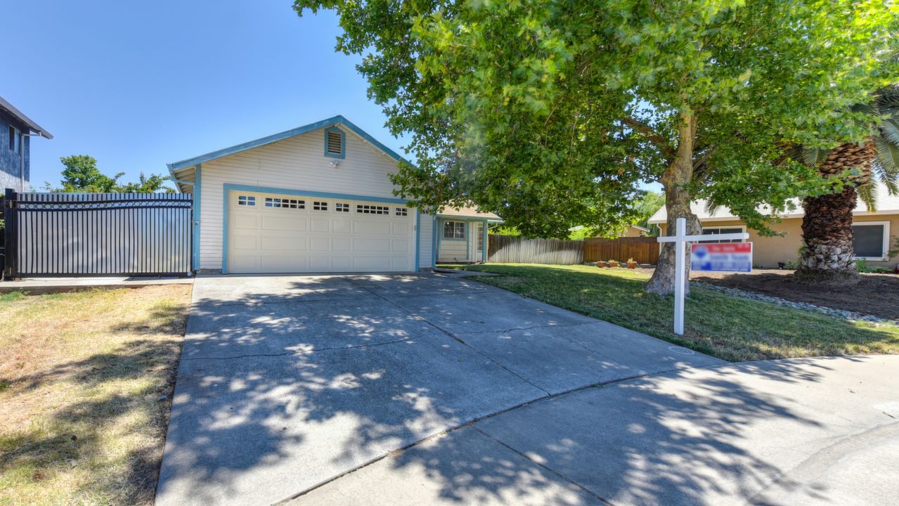 7663 Malt Court, Sacramento, CA, 95828 Scene 3