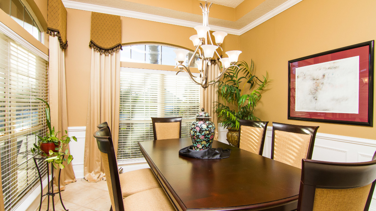 Elegant Dining Room