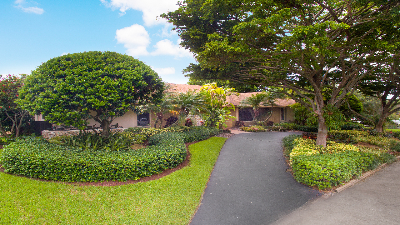 7890-SW-173rd-Ter-01