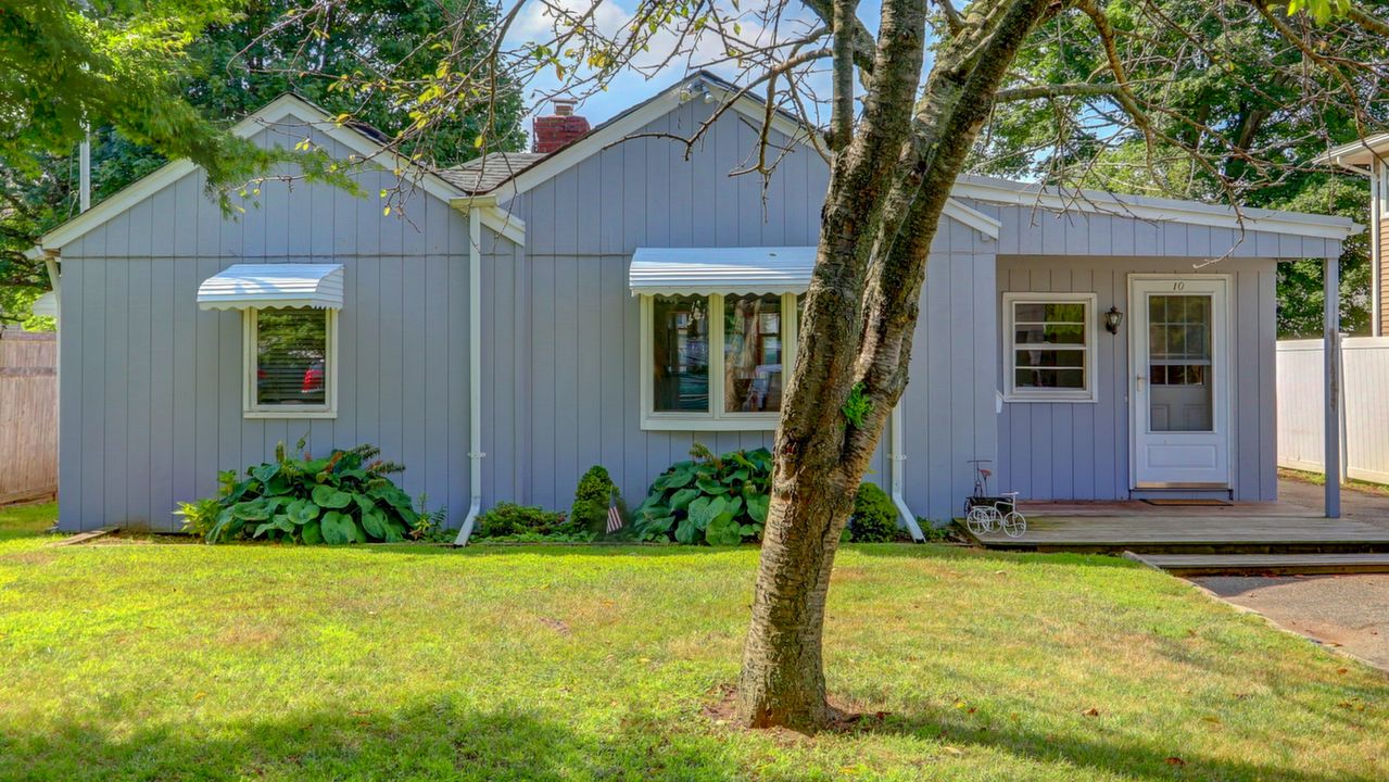 10 Adam rd W, Massapequa, NY, 11578 Scene 2