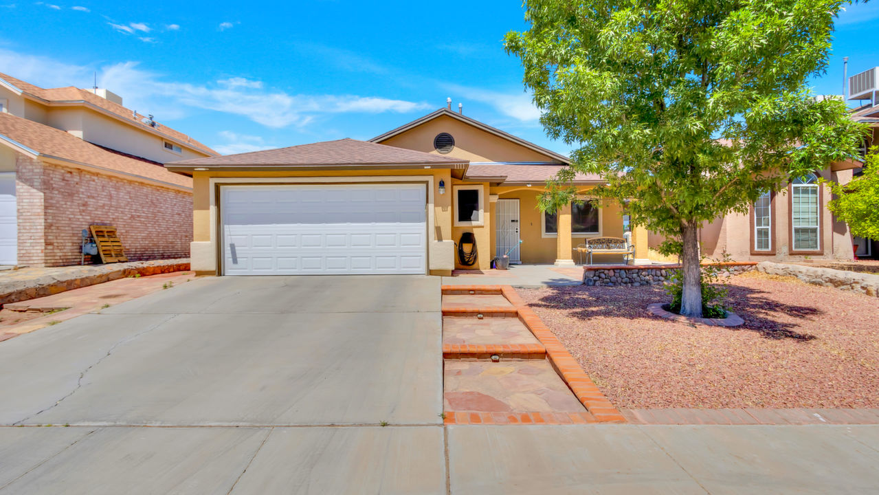 1111 JOHN PHELAN DR, El Paso, TX, 79936 Scene 2