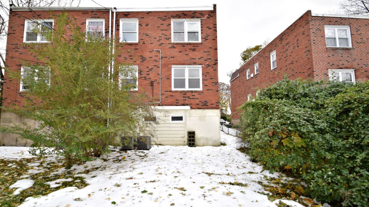 725 Belair Cir, Norristown, PA, 19401 Scene 4