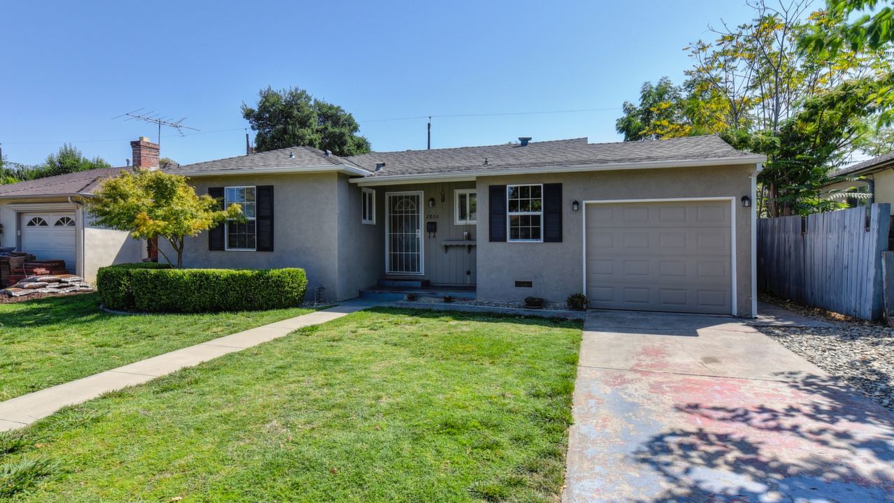 2800 16th Ave., Sacramento, CA, 95820 Scene 2