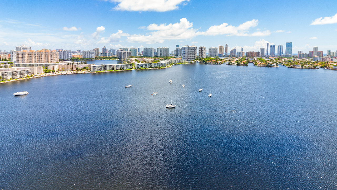 Marina-Palms-#1911N-06