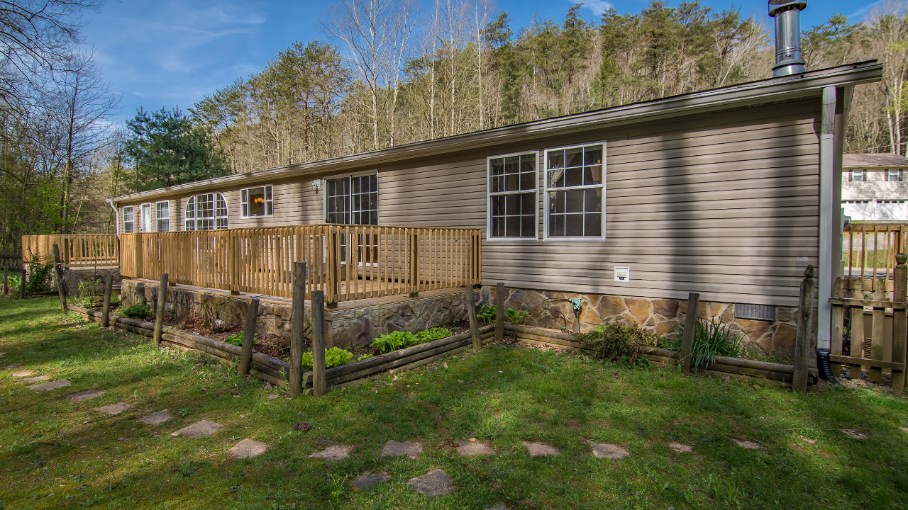 775 Bates Road, Cherry Log, GA, 30522 Scene 1