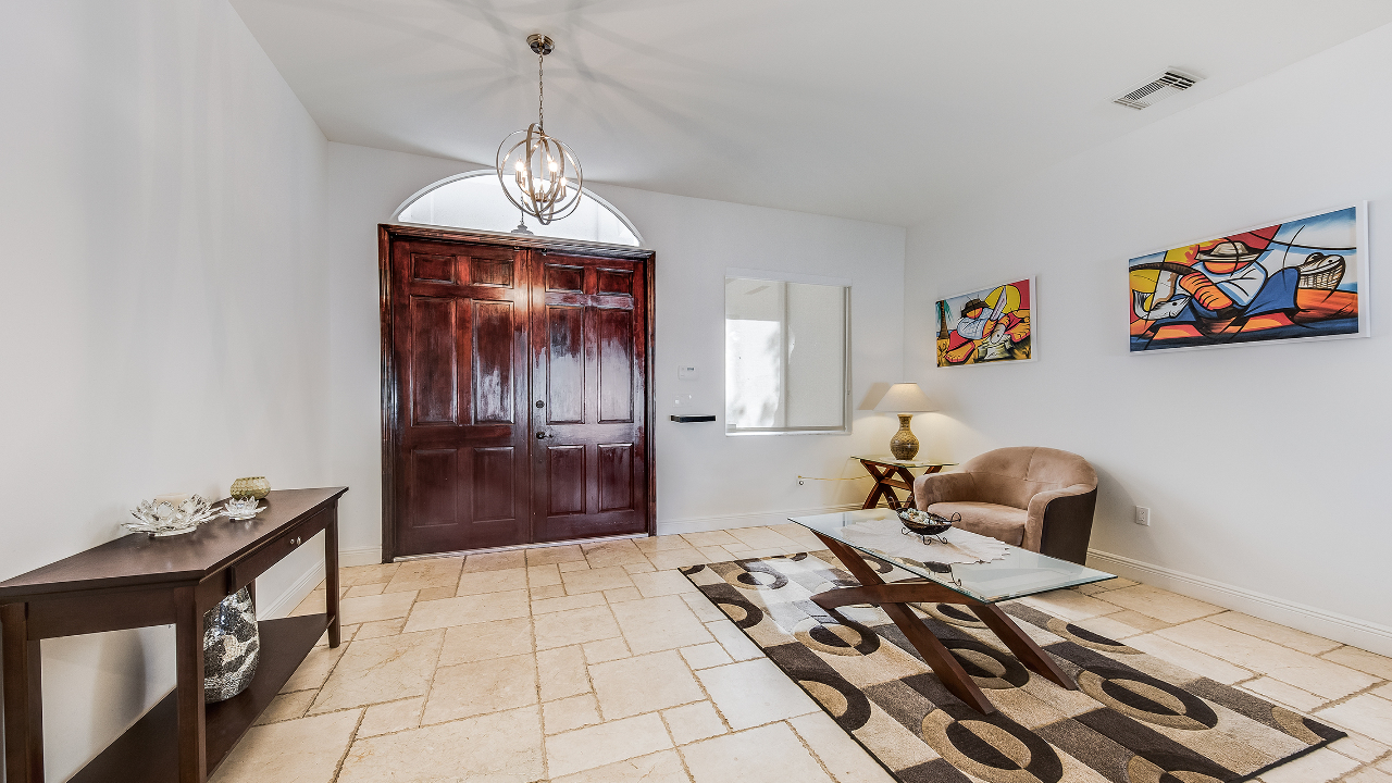 795-NE-80th-St-03