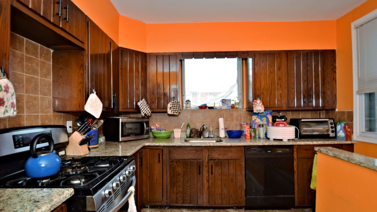 6260 Erdrick St, Philadelphia, PA, 19135 Scene 3