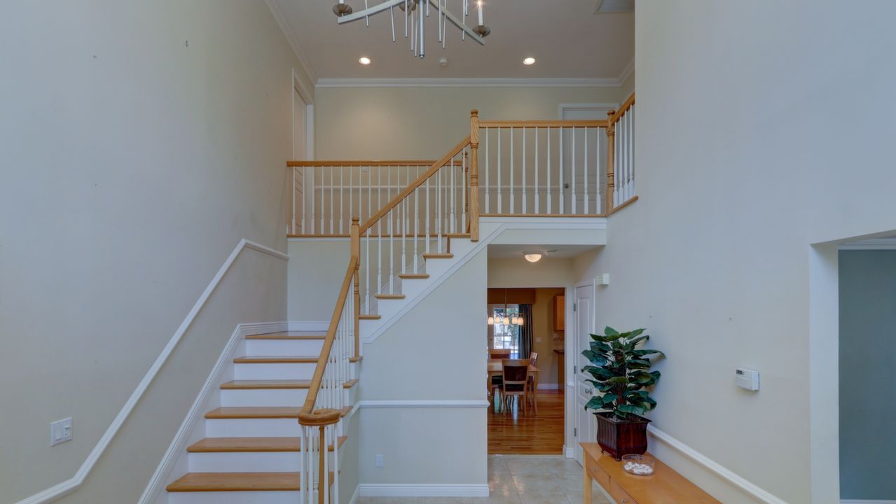 2 Gail Terrace, Glen Cove, NY, 11542 Scene 3