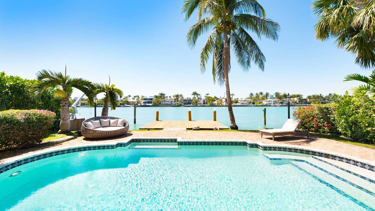 320-W-Rivo-Alto-Dr-03