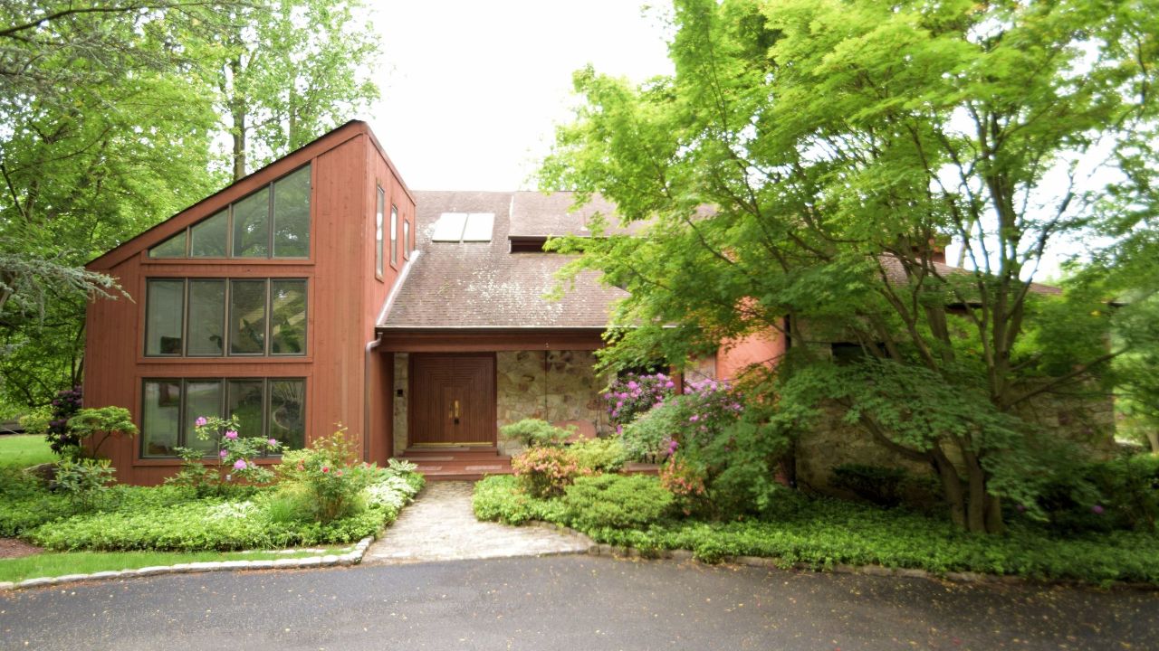 1426 Dogwood Ln, Huntingdon Valley, PA, 19006 Scene 1