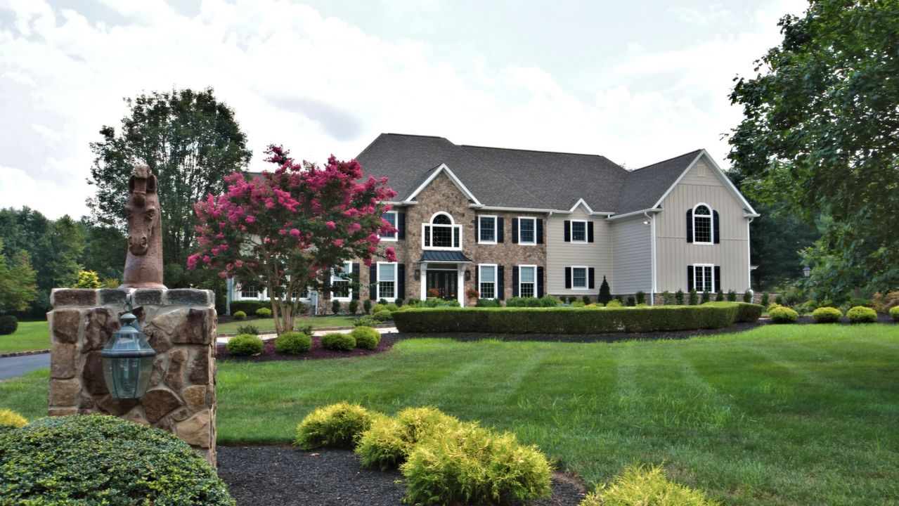 15 Brooks Bend Dr, New Hope, PA, 18938 Scene 1