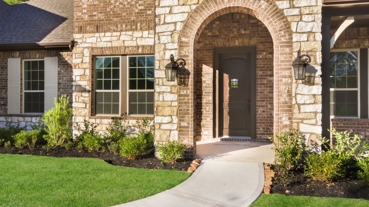 3707GreatTimbersDr_0003