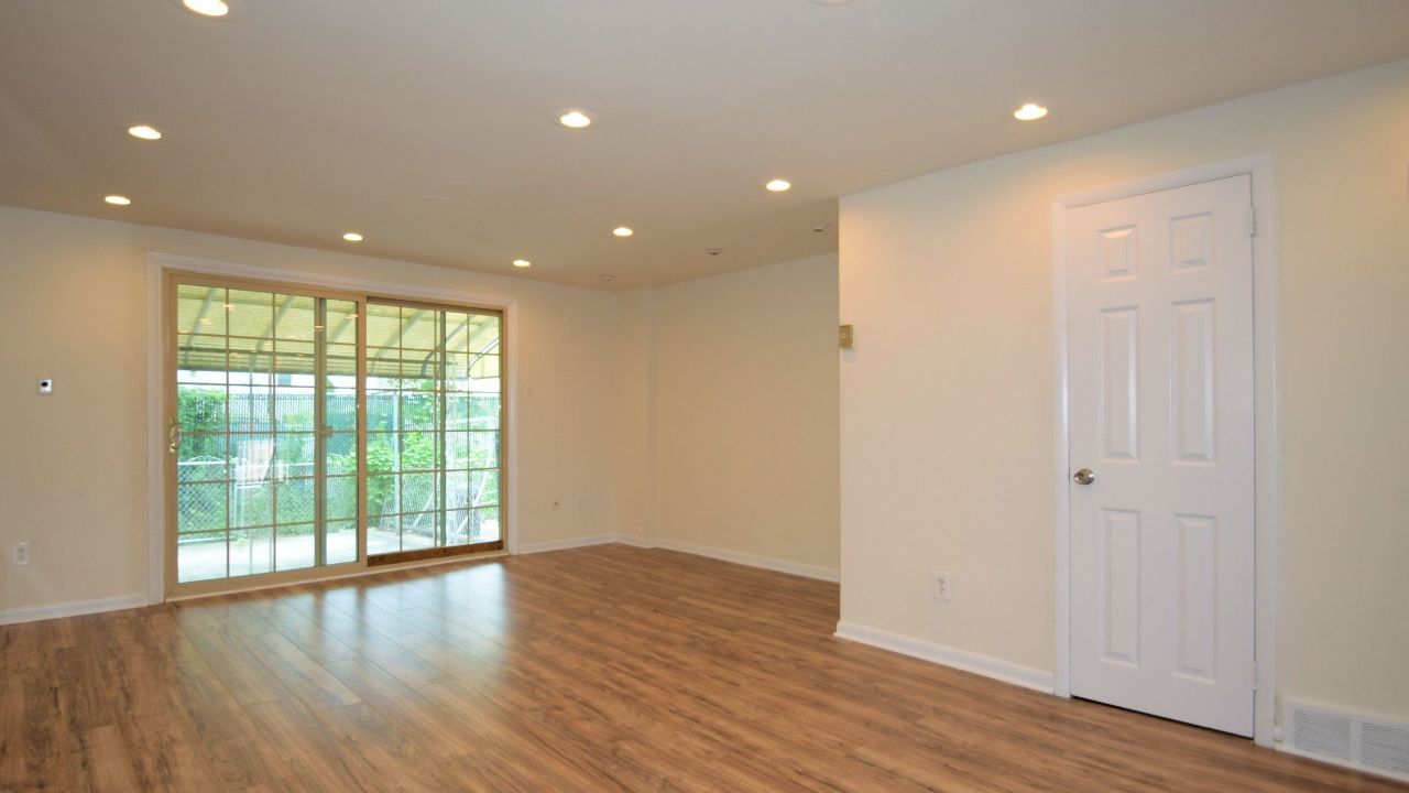 320 N Simpson St, Philadelphia, PA, 19139 Scene 2