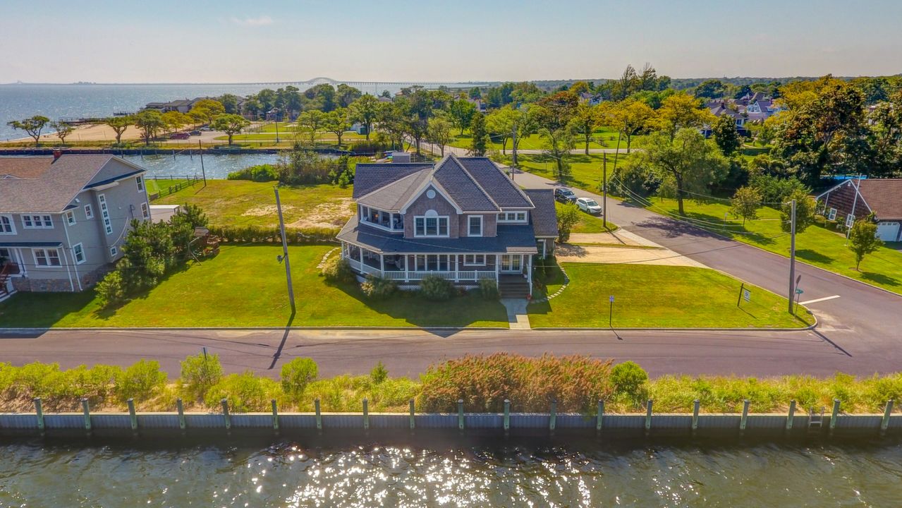 Front of House Aerial