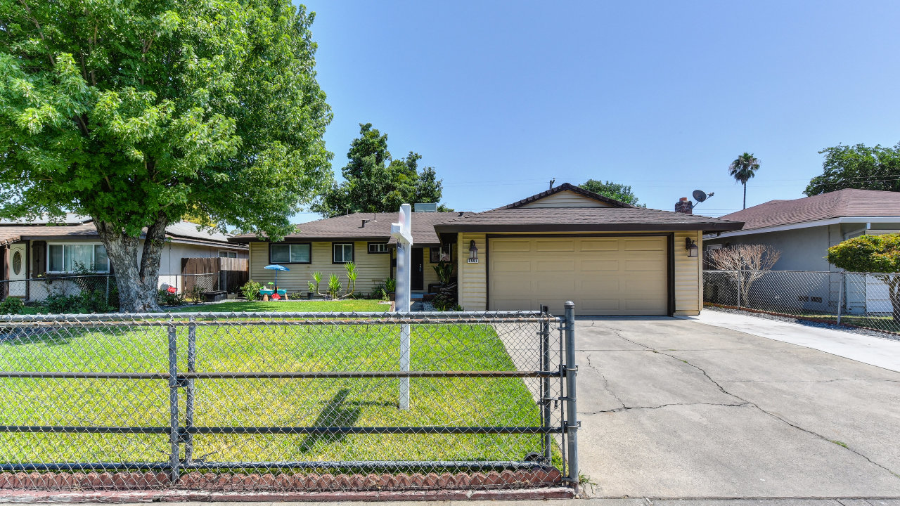 7551 Skelton Way, Sacramento, CA, 95822 Scene 1