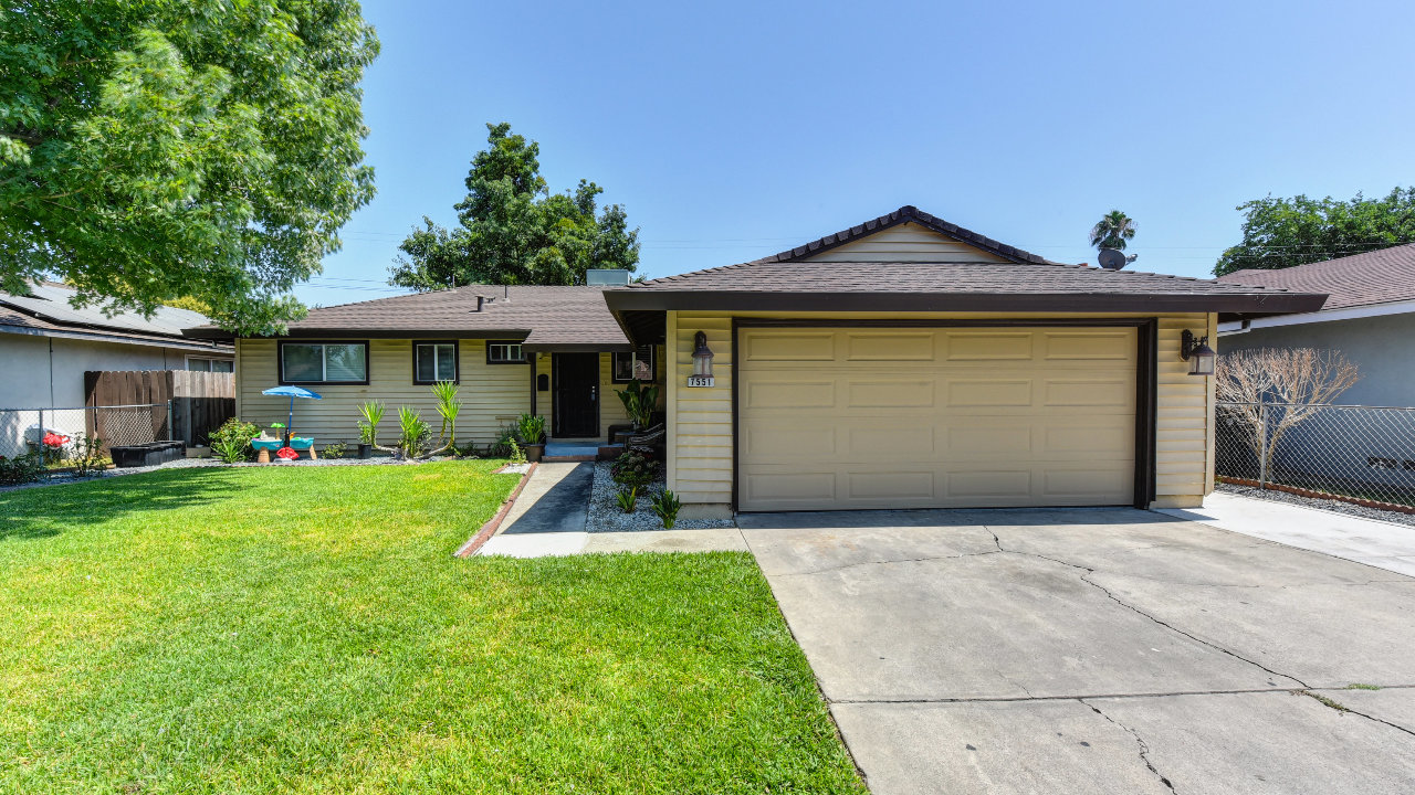 7551 Skelton Way, Sacramento, CA, 95822 Scene 2