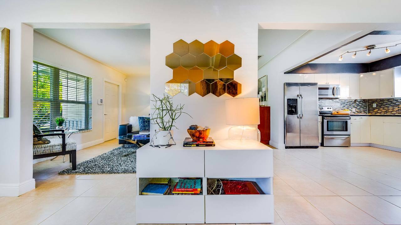 9826-NW-1st-Ave-03