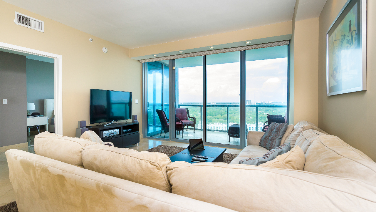 Blue-Condo-#1707-05