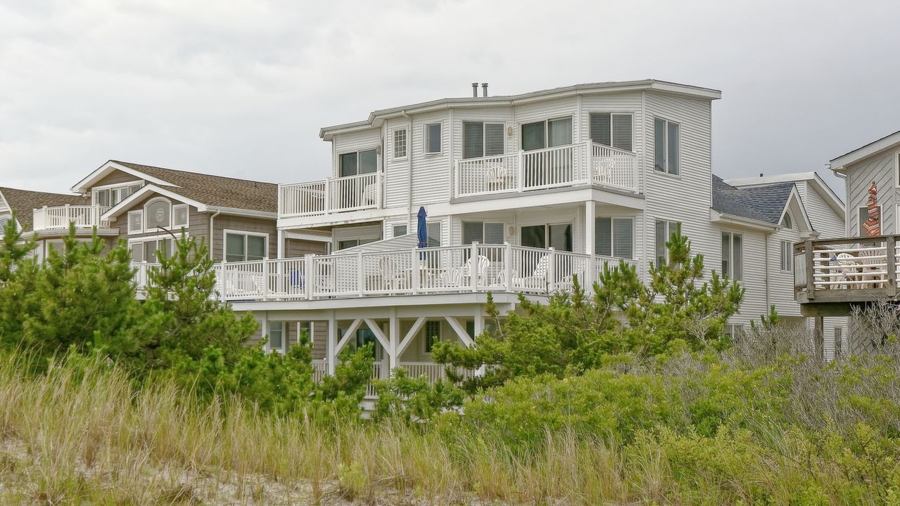 01_BeachSide