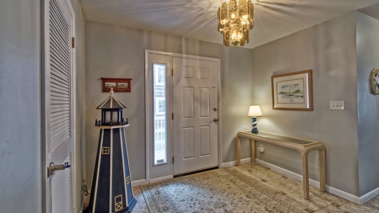 03_Foyer