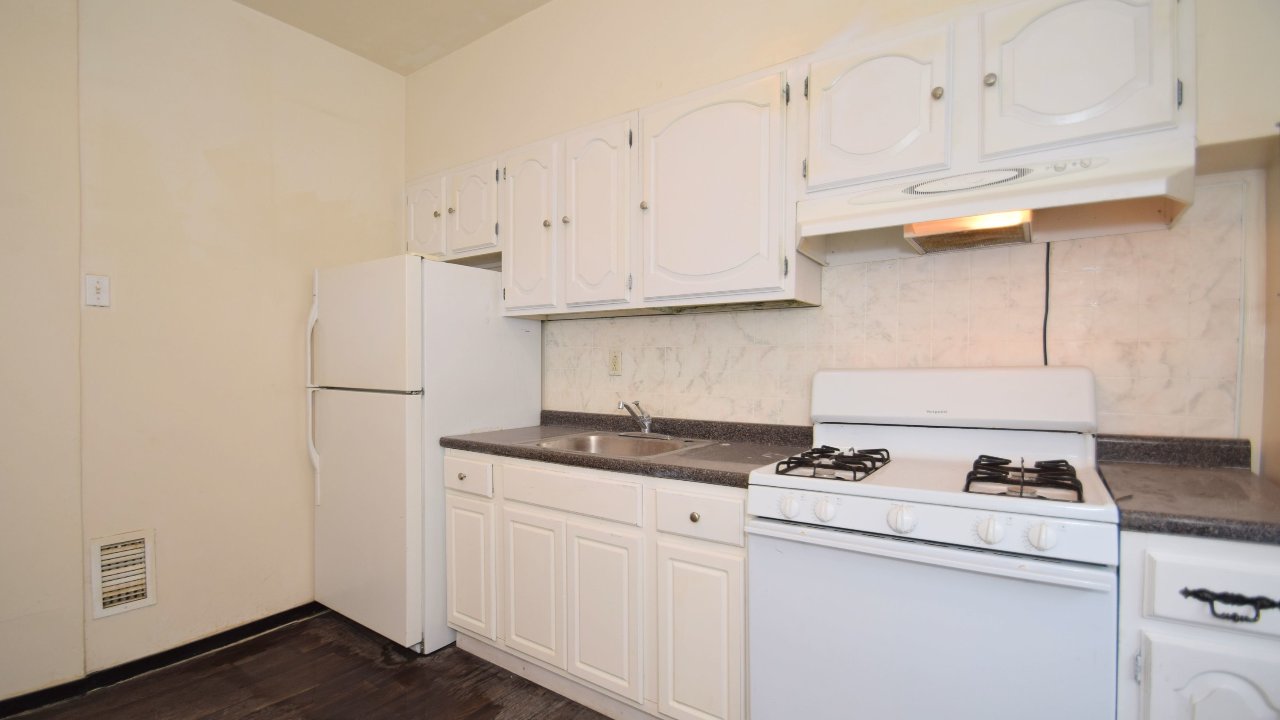 244 Hobart St, Philadelphia, PA, 19139 Scene 4