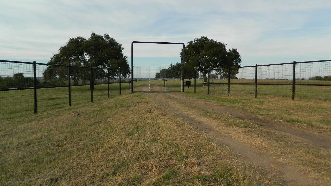 Piped Automatic Gated Entrance