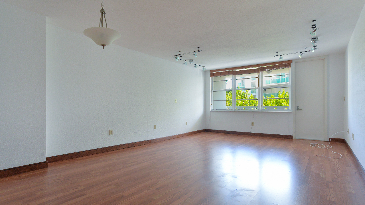 2016-Bay-Dr-Hi-Res-01